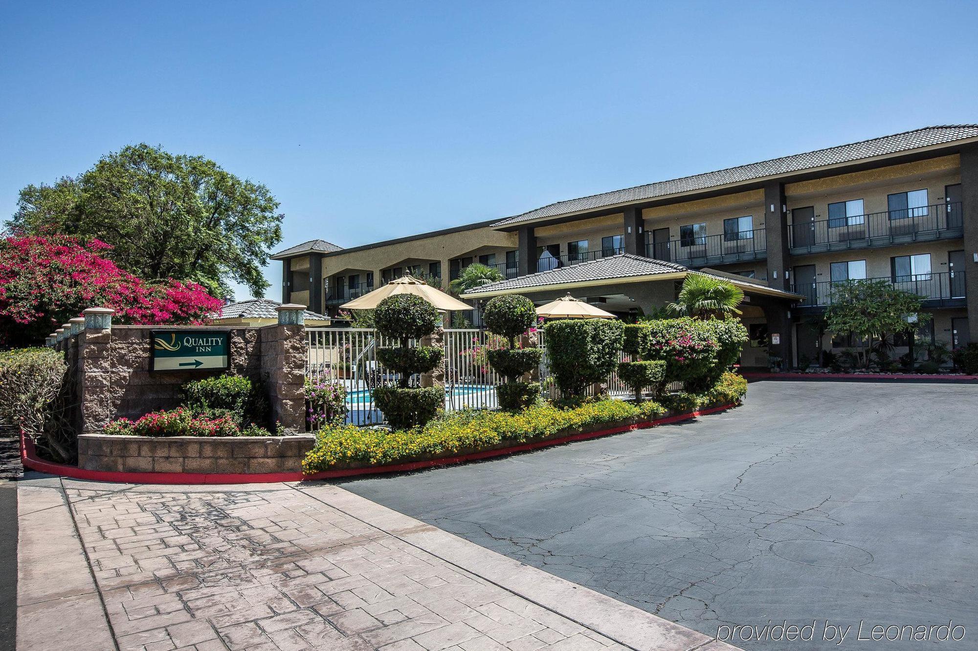 Quality Inn Ontario Airport Convention Center Exterior foto